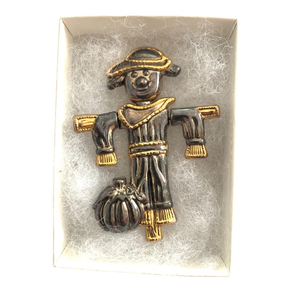 Vintage "Best" Two-Tone Scarecrow with Pumpkin Brooch/Pendant